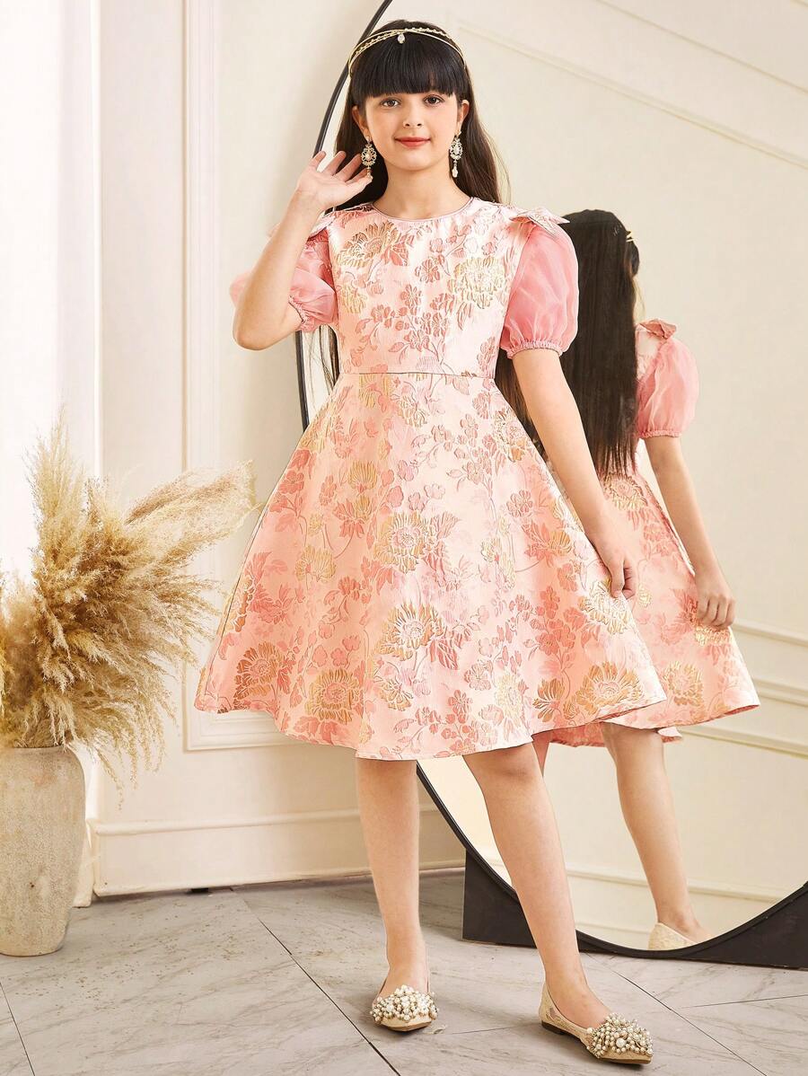 SHEIN Tween Girls 优雅春夏粉色提花缎带蝴蝶结装饰拼布欧根纱荷叶边收腰连衣裙 - 粉色 - 查看 1