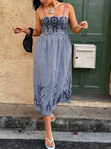 SHEIN Clasi Plus Size Summer Casual Embroidered Plaid Strap Dress - Multicolor - View 4
