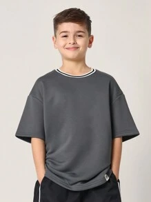 SUMWON Youth California Digital Display T-Shirt Oversized Streetwear Casual Athletic Top Summer Basic Short Sleeve Urban Number Print Retro Digital Aesthetic