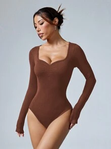Easithlete 1 件女式纯色甜心领长袖修身无缝紧身衣 - 咖啡棕 - 查看 5