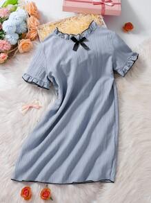 Girls' Simple Fashionable Light Blue Solid Color Bow Decorated Short Sleeve Nightgown Loungewear Youth Girl Clothes Youth Girls Clothes Young Girls Clothing Sets Short Sleeve Girl Dresses Elegant Casual - Blue - View 4