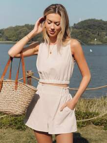 SHEIN LUNE Conjunto de camisa sin mangas con bajo ajustable con cordón y bolsillo fruncido en la cintura, shorts acampanados, hecho de mezcla de lino
