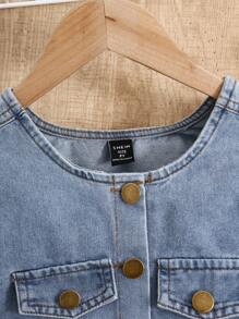 SHEIN Tween Girl Light Wash Casual Elegant Short Sleeve Denim Blouse With Sleeve Splicing Design & Pink Velvet Bow Decor, And Elastic Waist Pleated Long Denim Skirt Outfit, Simple Fashion Versatile Design For Daily Wear - Light Wash - View 3