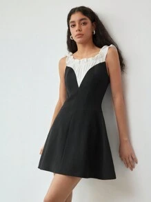 MOTF STUDIO COLORBLOCK RUFFLE TRIM OFF SHOULDER DRESS