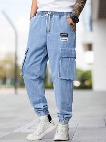 Manfinity Homme Loose Fit Men's Letter Patch Flap Pocket Cargo Jeans - Light Wash - View 3