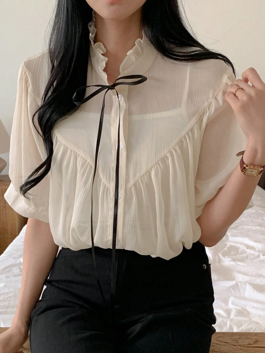 DAZY 优雅办公室女式短袖花卉V领褶皱衬衫,夏季 - 米色 - 查看 1