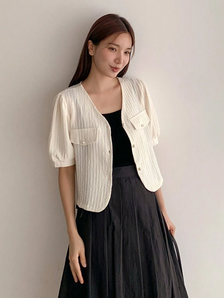 Women's V-Neck Textured Fabric Short Sleeve Fitted Blouse, Apricot Color, Spring/Summer