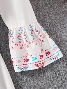 Vestido de estilo de vacaciones con cuello en V y estampado floral pequeño para niña preadolescente