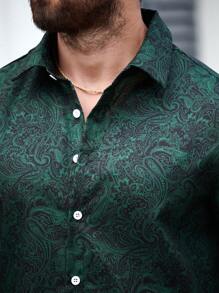 Manfinity LEGND Plus Size Men's Front Button Long Sleeve Shirt, Simple Casual Shirt, Dark Green Men Shirt