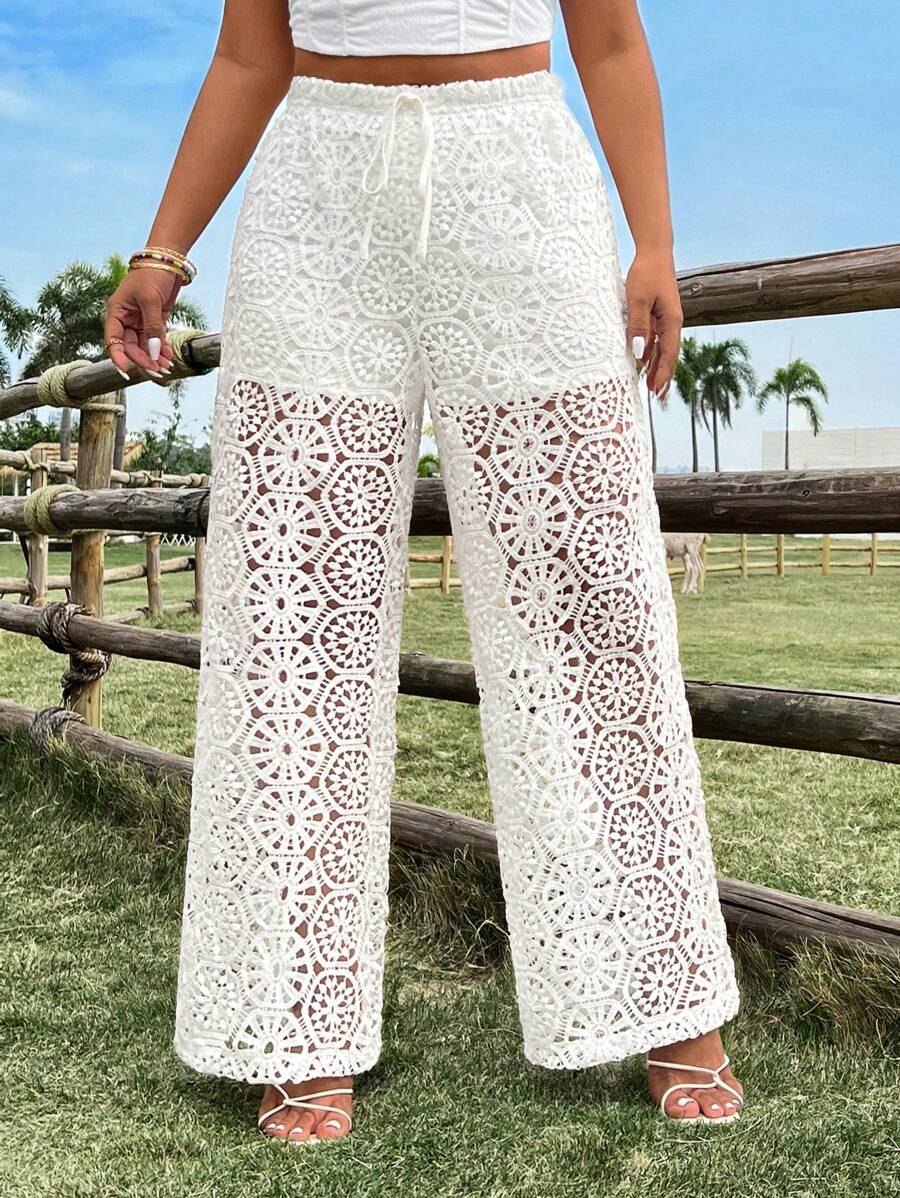 Breezaya Pantalon long blanc décontracté, ample et en dentelle crochetée pour femmes en surpoids. Convient pour les vacances et le port quotidien - Blanc - Voir 1