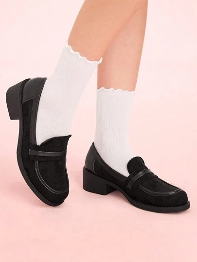 CUCCOO DOLLMOD 女士户外圆头厚底纽扣装饰黑色哑光 PU 一脚蹬平底鞋