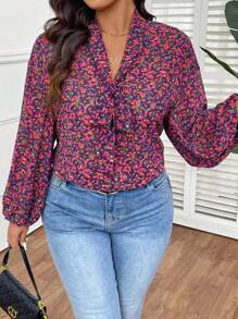 SHEIN Frenchy 大码休闲优雅系带雪纺碎花衬衫 - 彩色 - 查看 4