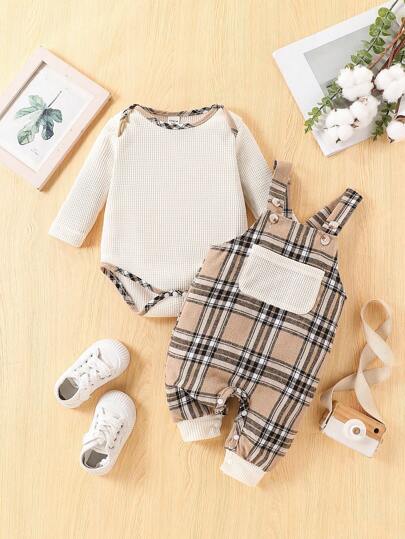 SHEIN Vintaside Kids 2pcs/Set Baby Boy Round Neck Long Sleeve Solid Color Patchwork Bodysuit And Bib Pants, Spring/Autumn