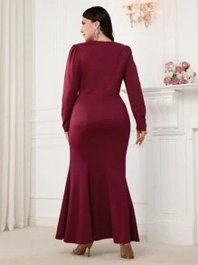 Modelyn Plus Size Elegant Solid Color Hollow Out Rhinestone Decor Fishtail Dress - Burgundy - View 2