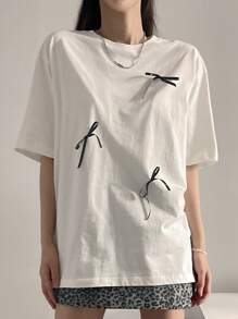 DAZY Camiseta de mujer de cuello redondo con ajuste holgado y lazo - Blanco - Ver 4