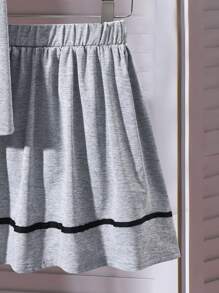 2pcs/Set Girls Bow Decor Gray Short Sleeve T-Shirt With Skirt Cute Outfit - Light Grey - View 4