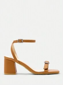 CUCCOO CURVES Plus Size Women's Wide Fit Strap Buckle Sandals, Suitable For Outdoor, Vacation And Daily Wear In Summer - Brown - View 3