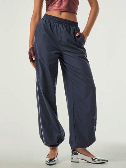 Hanevo Women's Loose Fit Line Decor Casual Pants Fall Cloth For Women