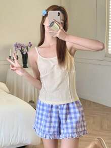 DAZY Conjunto de pijama con top de camiseta de punto acanalado de unicolor con diseño de contraste combinado con pantalones cortos holgados con volantes a cuadros - Beis - Ver 6