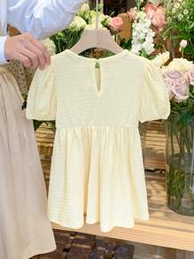 SHEIN LMoss Kids Abito estivo a maniche corte per bambine con decorazione fiocco carino - Albicocca - Visualizzare 2