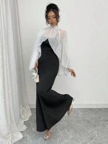 TrendSteals فستان نسائي بحمالات رفيعة لون سادة مناسب - أبيض وأسود - مشاهدة 4