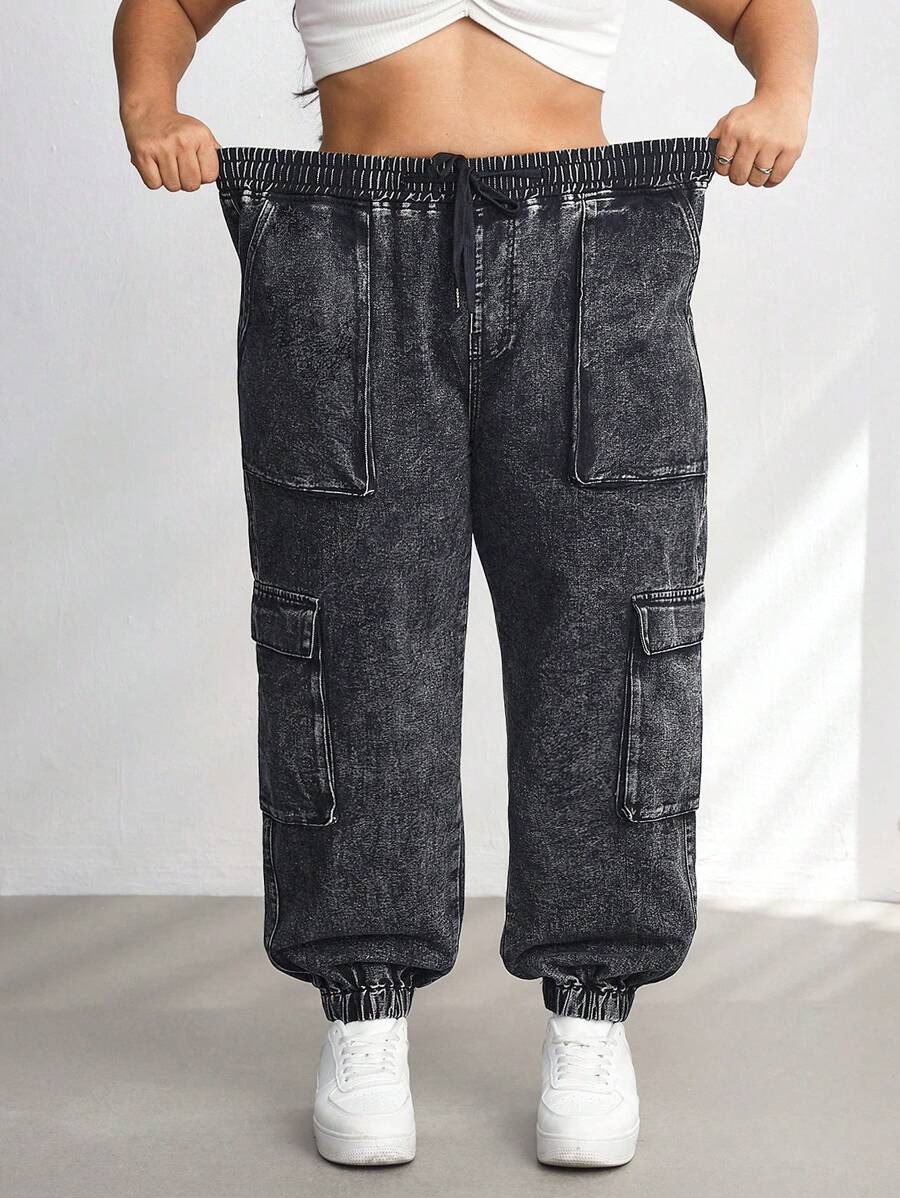 SHEIN CURVE+ Poket Bertali Depan Wanita Saiz Besar Seluar Jeans Kasual Mudah, Pakaian Wanita Musim Gugur - Hitam - Lihat 1