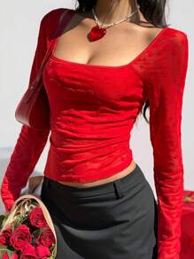 SHEIN EZwear 情人节唇形图案丝绒红色网眼女款上衣 - 紅色 - 查看 3