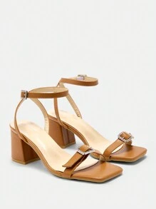 CUCCOO CURVES Plus Size Women's Wide Fit Strap Buckle Sandals, Suitable For Outdoor, Vacation And Daily Wear In Summer - Brown - View 4