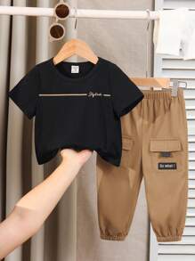 Bubblio 男童休闲字母印花宽松短袖T恤大口袋裤子两件套，适合春夏秋季 - 彩色 - 查看 2