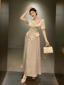 DAZY 女士醋酸纤维宽松交叉上衣和裙子 2 件套