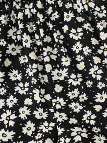 SHEIN Leap Crew Young Girl Fashion Versatile Elegant Round Neck Short Sleeve T-Shirt And Daisy Print Shorts Casual 2 Pieces Set - Hot Pink - View 4