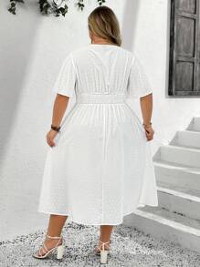 SHEIN CURVE+ Plus Size Women's Elegant Holiday Textured Polka Dot Butterfly Sleeve White Dress Boho Vacation - White - View 2