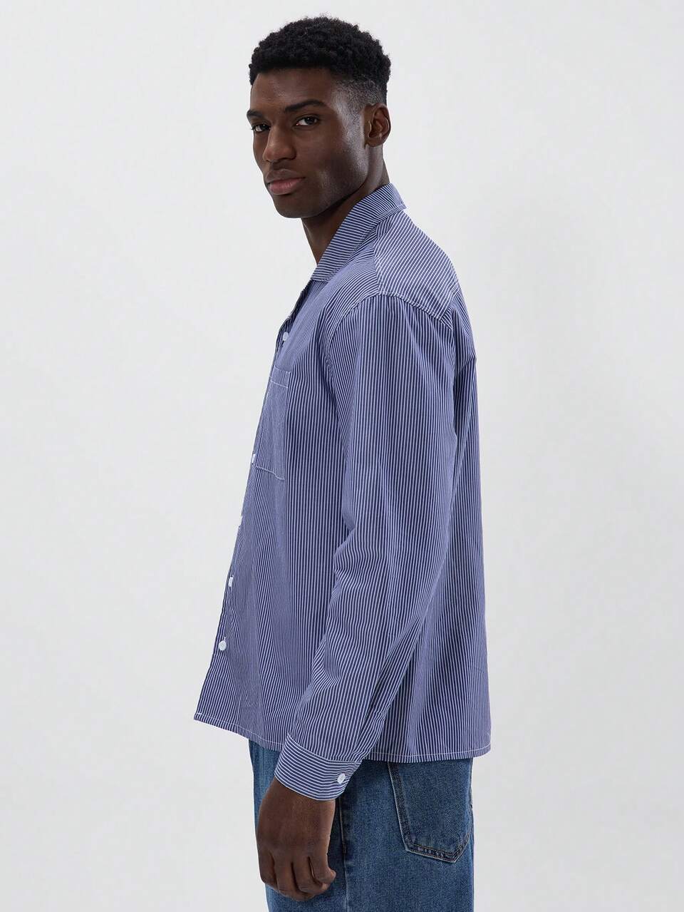 Camisa de manga larga con botones, bolsillo delantero, cuello solapa y contraste a media altura, para primavera y verano
