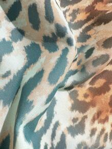 Swim Vcay Conjunto de bikini de tirantes finos con decoración metálica y estampado de leopardo aleatorio ajustable para mujeres en verano para la playa y vacaciones