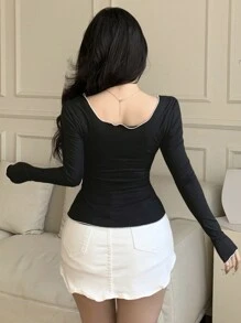 DAZY Fitted 3D Floral Colorblock Valentines Day T-Shirt For Women - Black - View 3