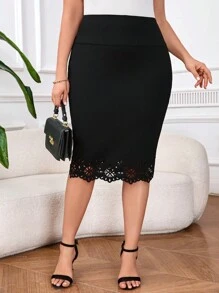 SHEIN Clasi 大码女式优雅烂花设计铅笔裙