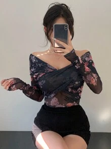DAZY 女士花卉印花露肩修身时尚长袖 T 恤，秋季女装 - 黑色 - 查看 5