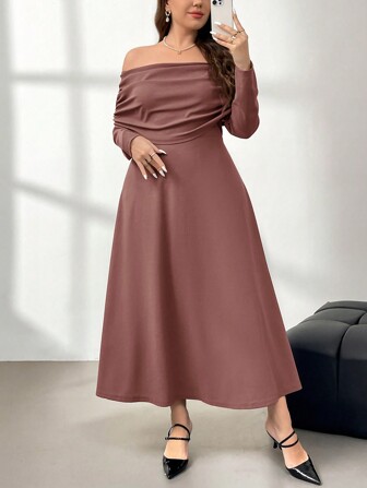 Firerie 大码女式优雅露肩褶皱宽松 A 字长袖超长连衣裙，弹力休闲，适合通勤、秋冬季