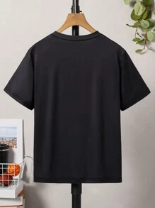 SHEIN Camiseta de manga corta de ajuste suelto con estampado de baloncesto para niños