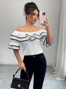 Selianne Blusa con hombros al descubierto y volantes