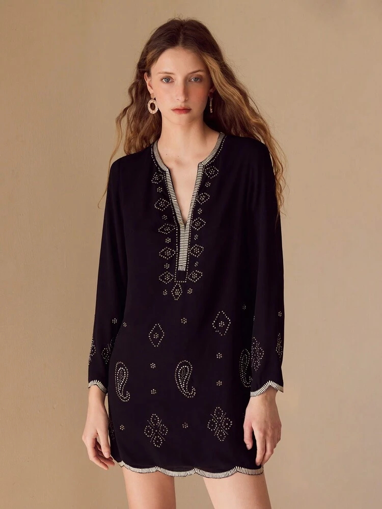 RHINESTONE PATTERN SCALLOP HEM DRESS