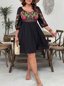 SHEIN VCAY Plus Size Black Heart Neckline Floral & Animal Retro Print A-Line Mini Dress, Boho Casual Resort Vacation Dress, Valentine,Beach Dress Sundress,Holiday Outfits