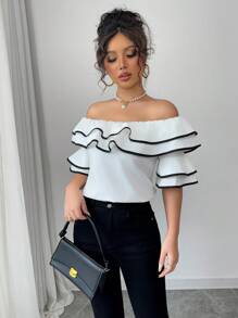 Selianne Blusa con hombros al descubierto y volantes