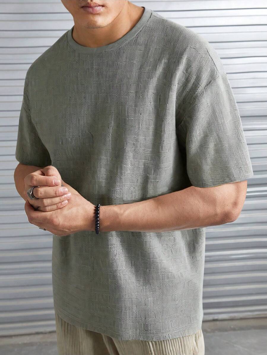 Manfinity Homme Men's Sage Green Summer Casual Short Sleeve T-Shirt,Geometric Texture Jacquard Style,Loose Fashionable City Break Outdoor Travel Elastic Tee,Gift - Green - View 1