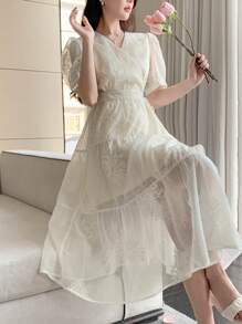 DAZY Robe longue pour femmes avec col oblique en dentelle, taille cintrée, volants