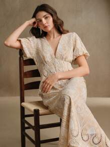 Anewsta New Niche Embroidered Hollow-Out Splicing V-Neck Dress, Elegant, Classic, Modest, Suitable For Spring And Festivals - Multicolor - View 7