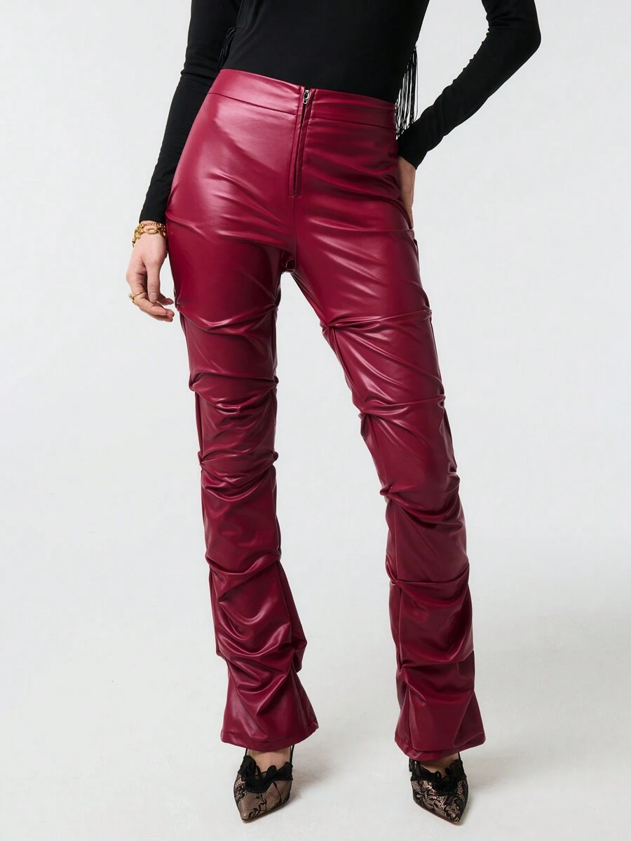 SHEIN Unity Solid Colour Faux Leather Zip Front Pleated Fitted Trousers - Red - View 1