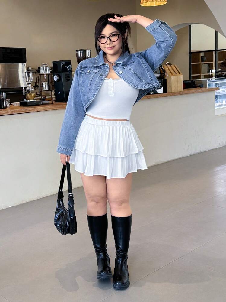 SHEIN EZwear Plus Size Women Cropped Long Sleeve Casual Versatile Denim Jacket - Light Wash - View 3