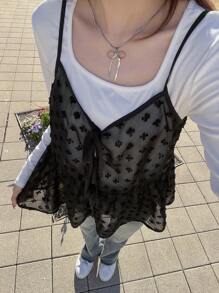 FRIFUL Débardeur à bretelles spaghetti texturé noir pour femmes, superposé avec un nœud papillon à nouer, transparent, top babydoll d'été