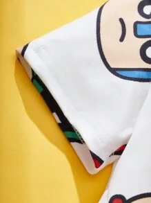 SHEIN Playful Pals 2 件套年轻男孩街头服饰休闲日常百搭简约趣味卡通英雄印花圆领短袖 T 恤和短裤套装，适合户外活动，春夏季，舒适便捷的日常穿着 - 彩色 - 查看 4